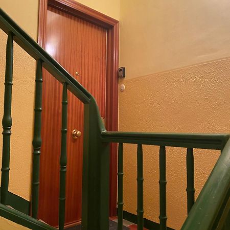 Apartamentos Logrono Centro, Tic Tac, Wifi Bagian luar foto