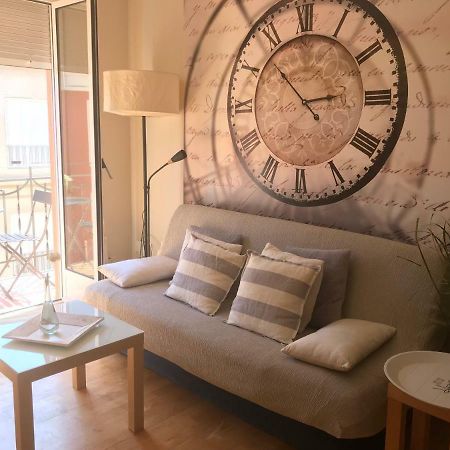 Apartamentos Logrono Centro, Tic Tac, Wifi Bagian luar foto