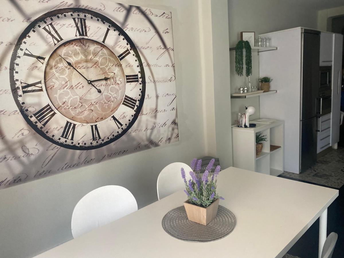 Apartamentos Logrono Centro, Tic Tac, Wifi Bagian luar foto