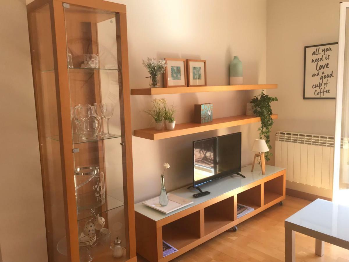 Apartamentos Logrono Centro, Tic Tac, Wifi Bagian luar foto